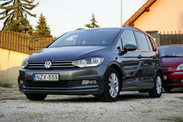 Volkswagen Touran 1.4 TSI BMT Comfortline [7 sz...